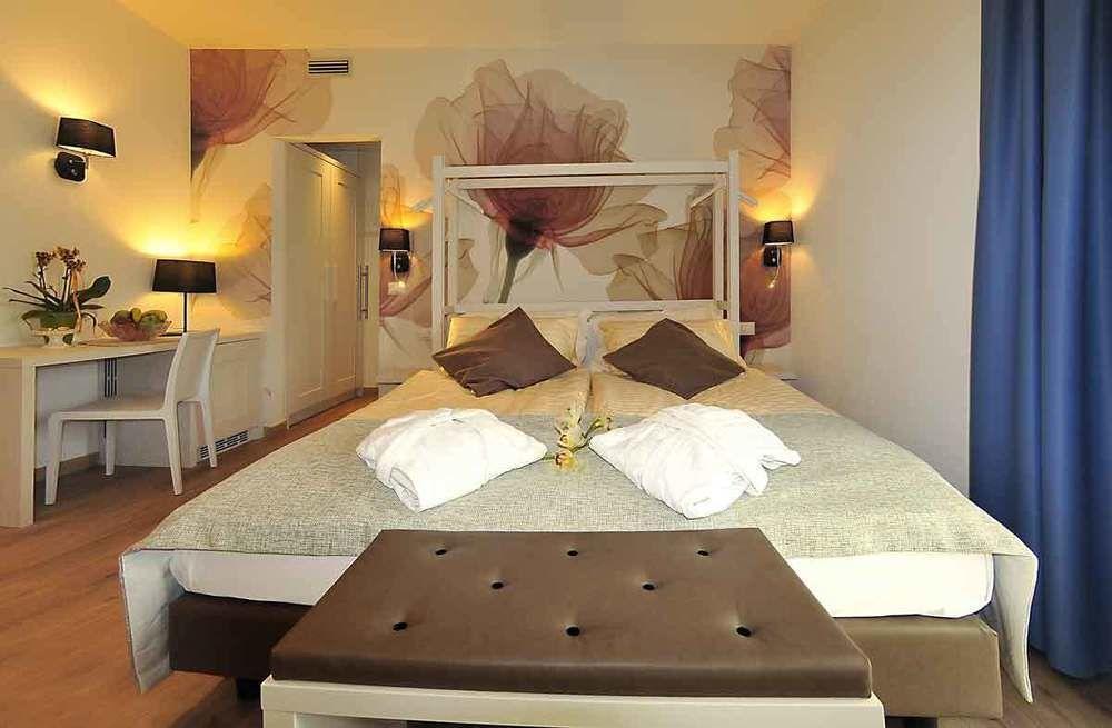 Hotel Florida Levico Terme Buitenkant foto
